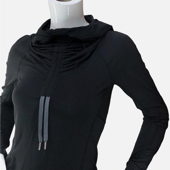 🦄 Lululemon Run Stay On Course Pullover | Sz 4 | EUC - UNICORN - Picture 2 of 9